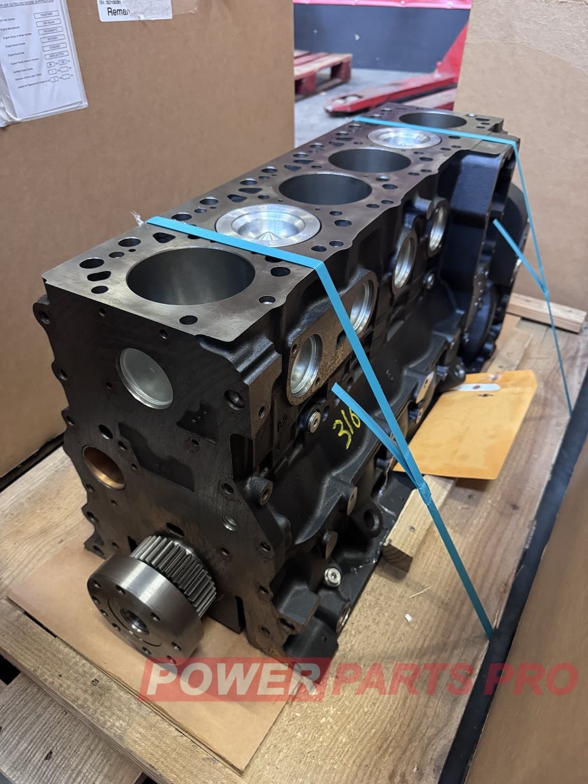 CNH Reman F4HE9684 Short engine FPT Industrial NEF 6.7 504384423ER