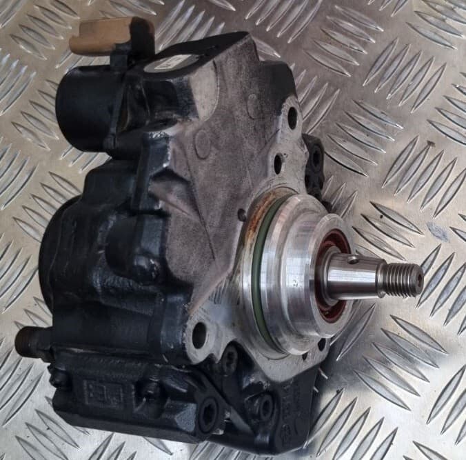 28313000 320/06825 JCB FUEL HIGH PRESSURE PUMP