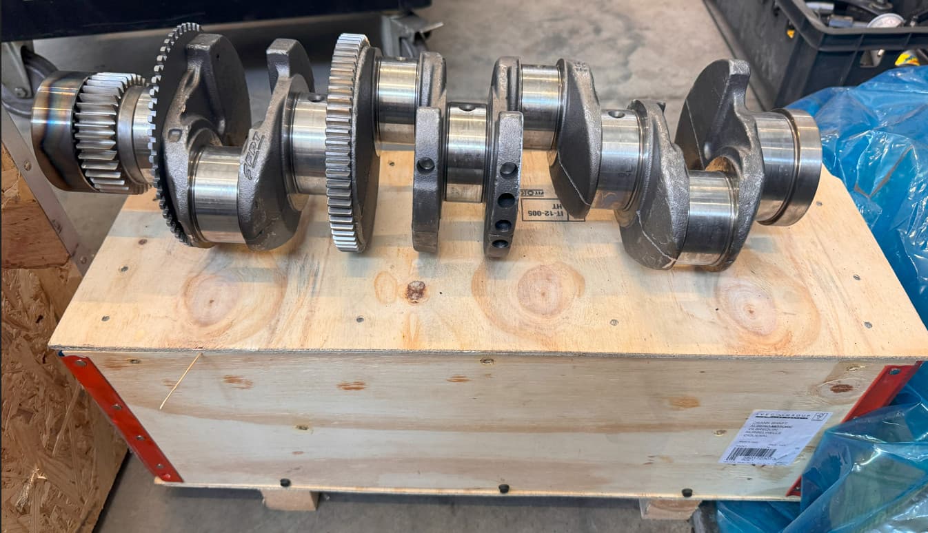 5801723073, 504387204 New Crankshaft for F5HFL, F5BFL, F34 FPT CNH engines