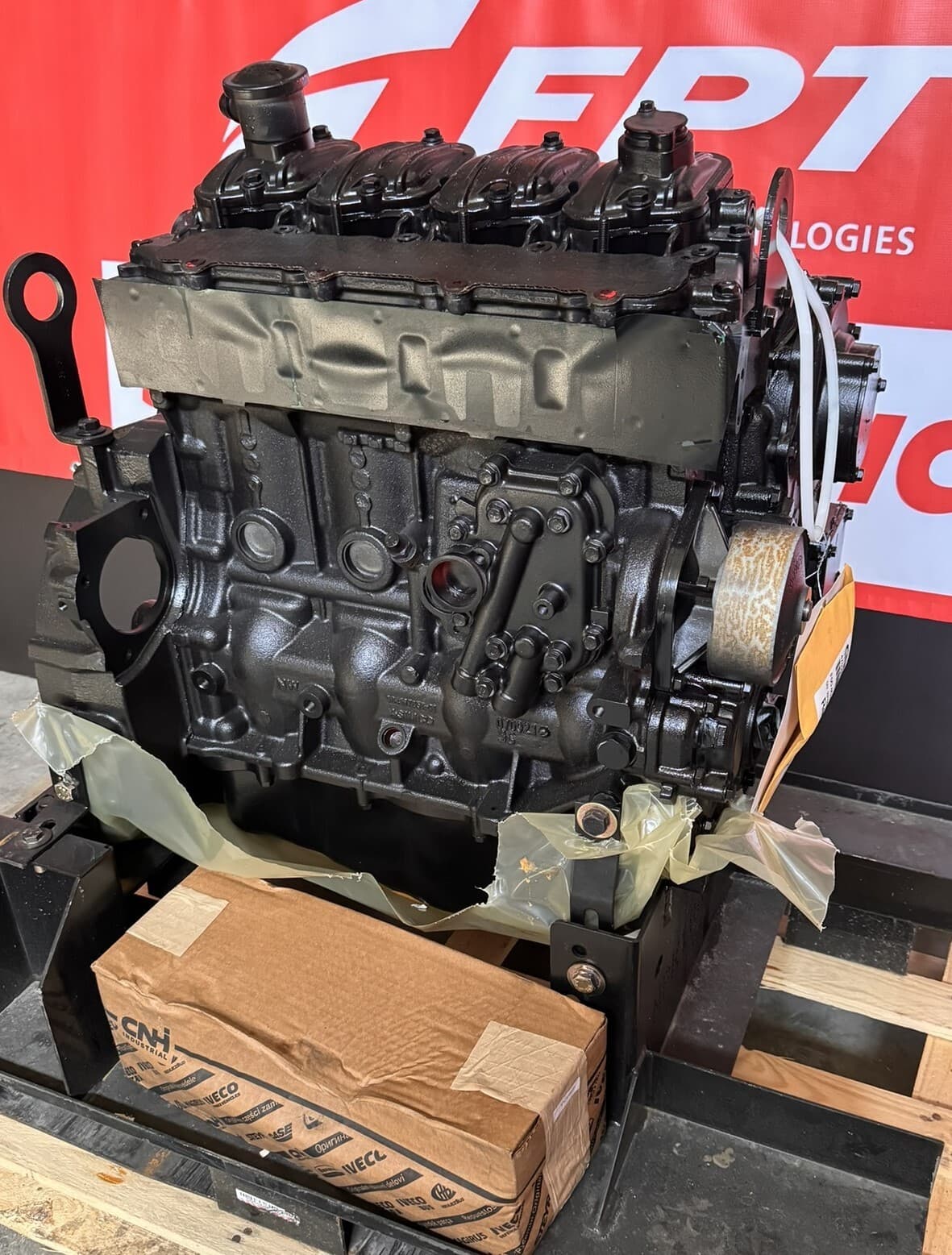 FPT IVECO CNH F5CE9454E Long block F32