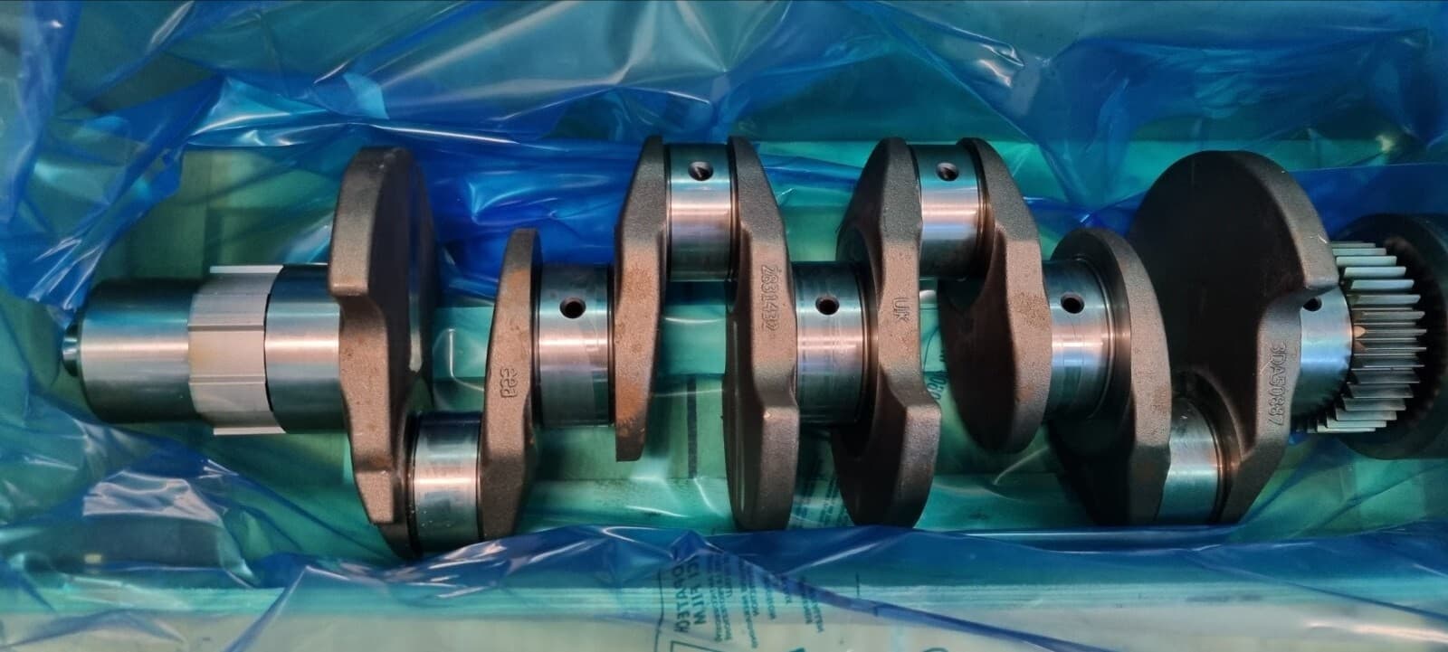 504359387 Crankshaft FPT CNH OEM NEW
