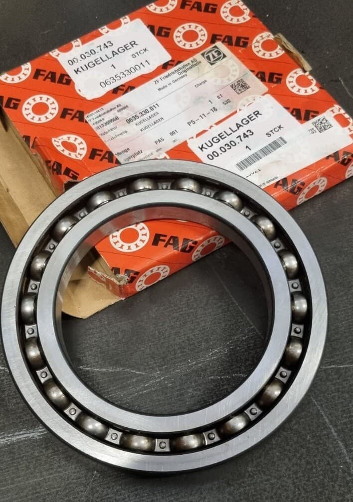 0635.330.011 - ZF Roller bearing new, surplus 00.030.743