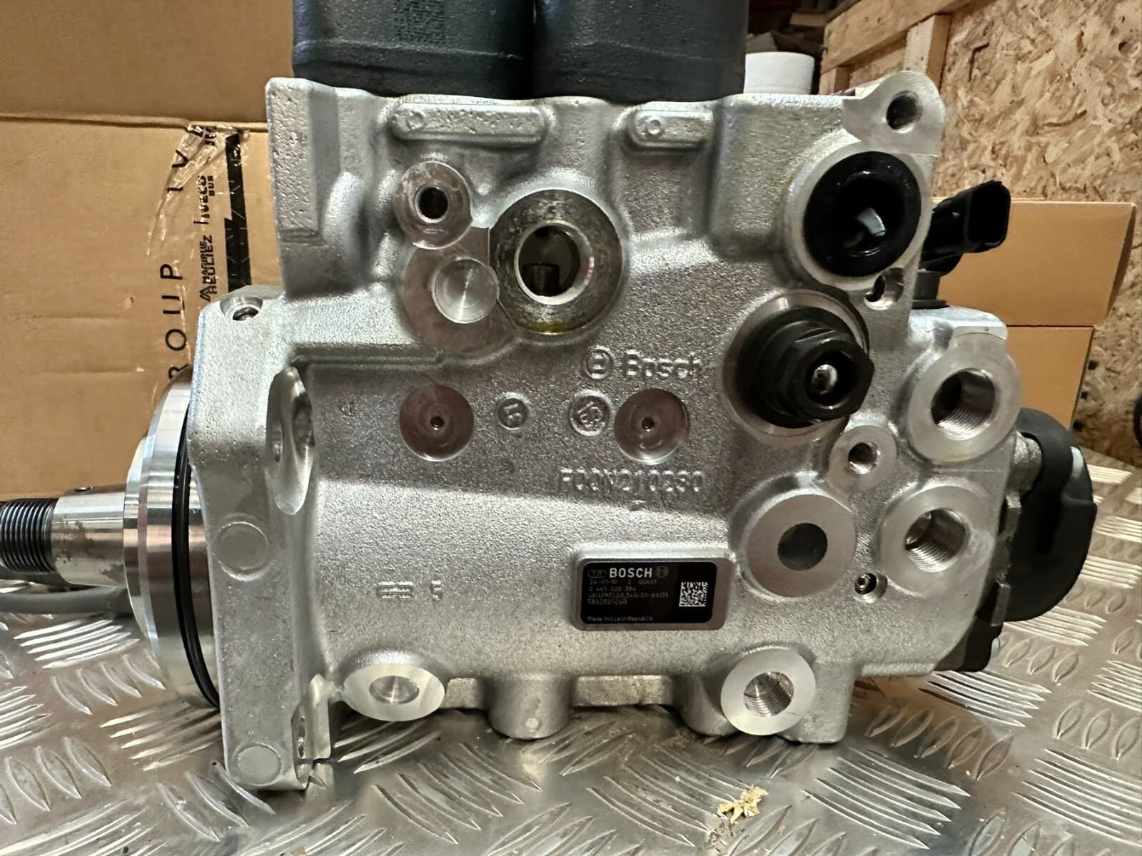 5802805240 Fuel injection pump FPT CNH CASE QUADTRAC STEIGER 500 540 580 620 T9