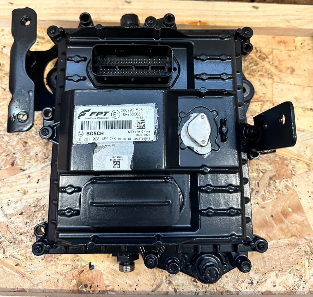 504388754 5802061525 0281 020 459 ECU Cursor 9 FPT