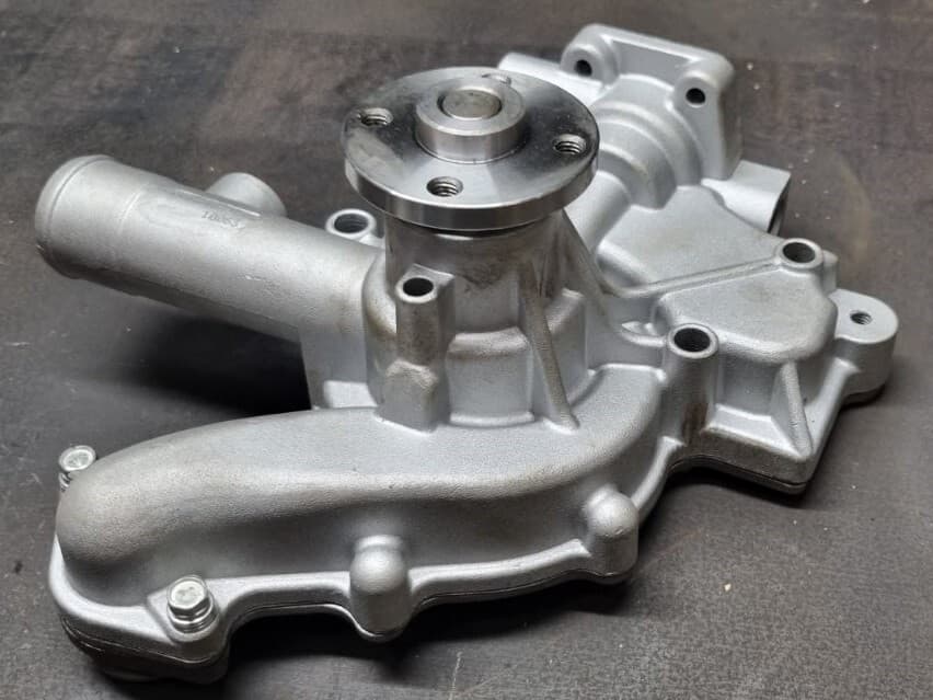 YM129917-42010 Yanmar Water pump