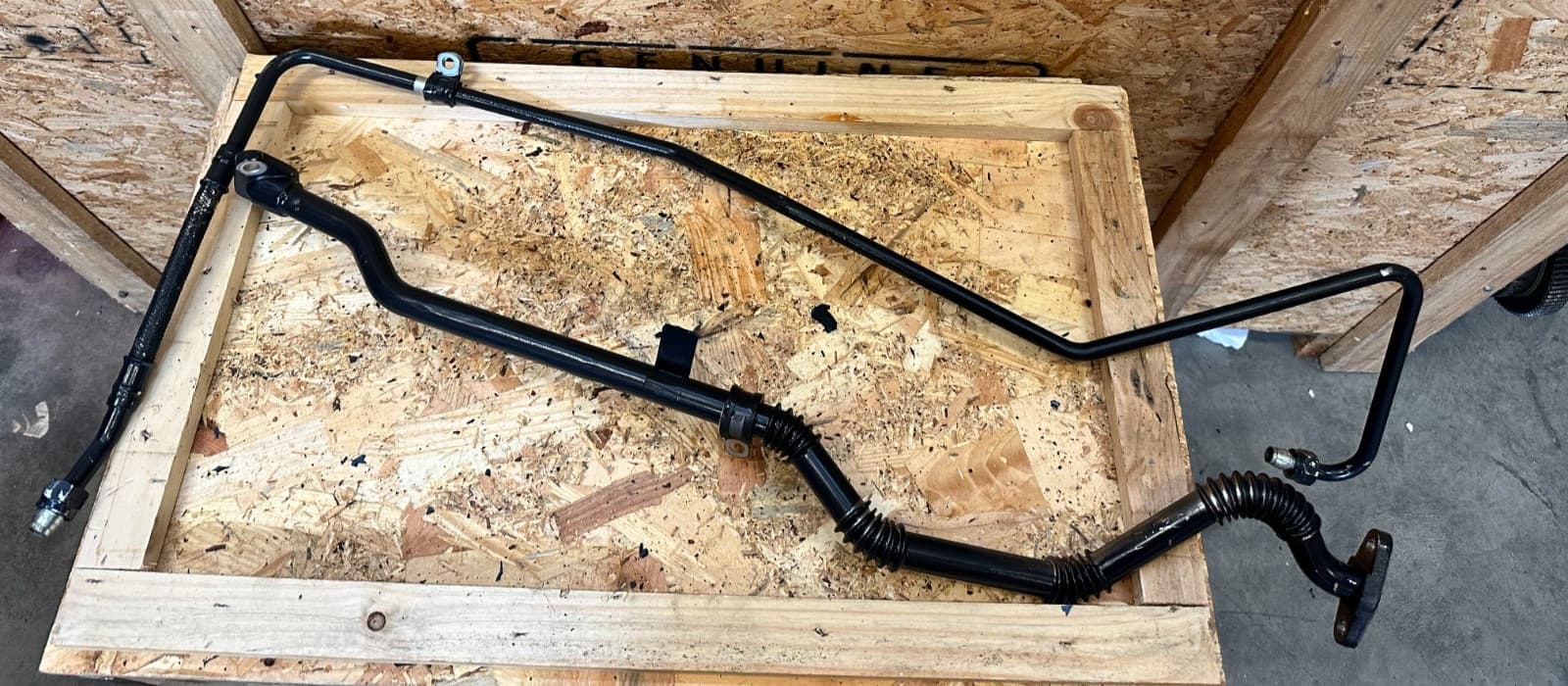 5802126442 Oil line and 5801860936 Oil line Cursor 9 FPT