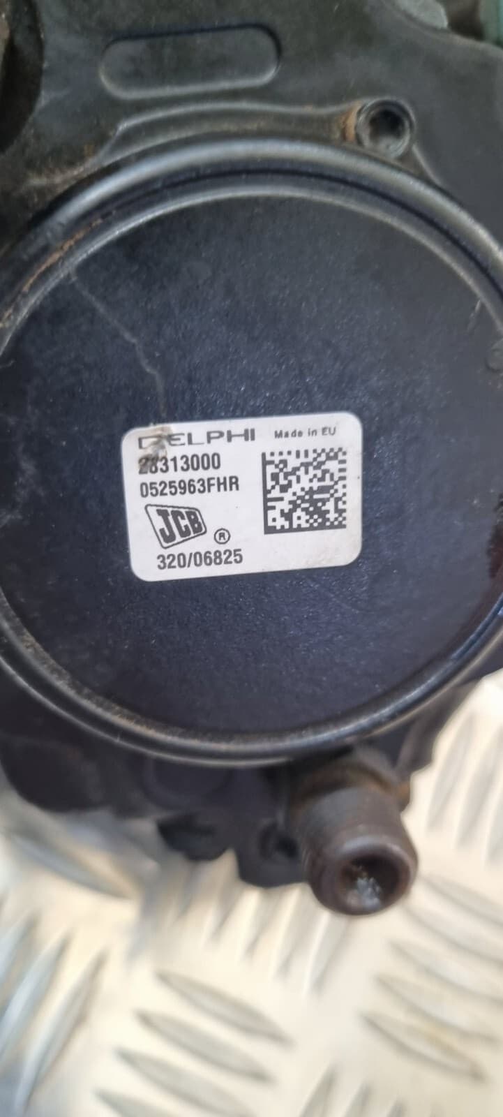 28313000 320/06825 JCB FUEL HIGH PRESSURE PUMP