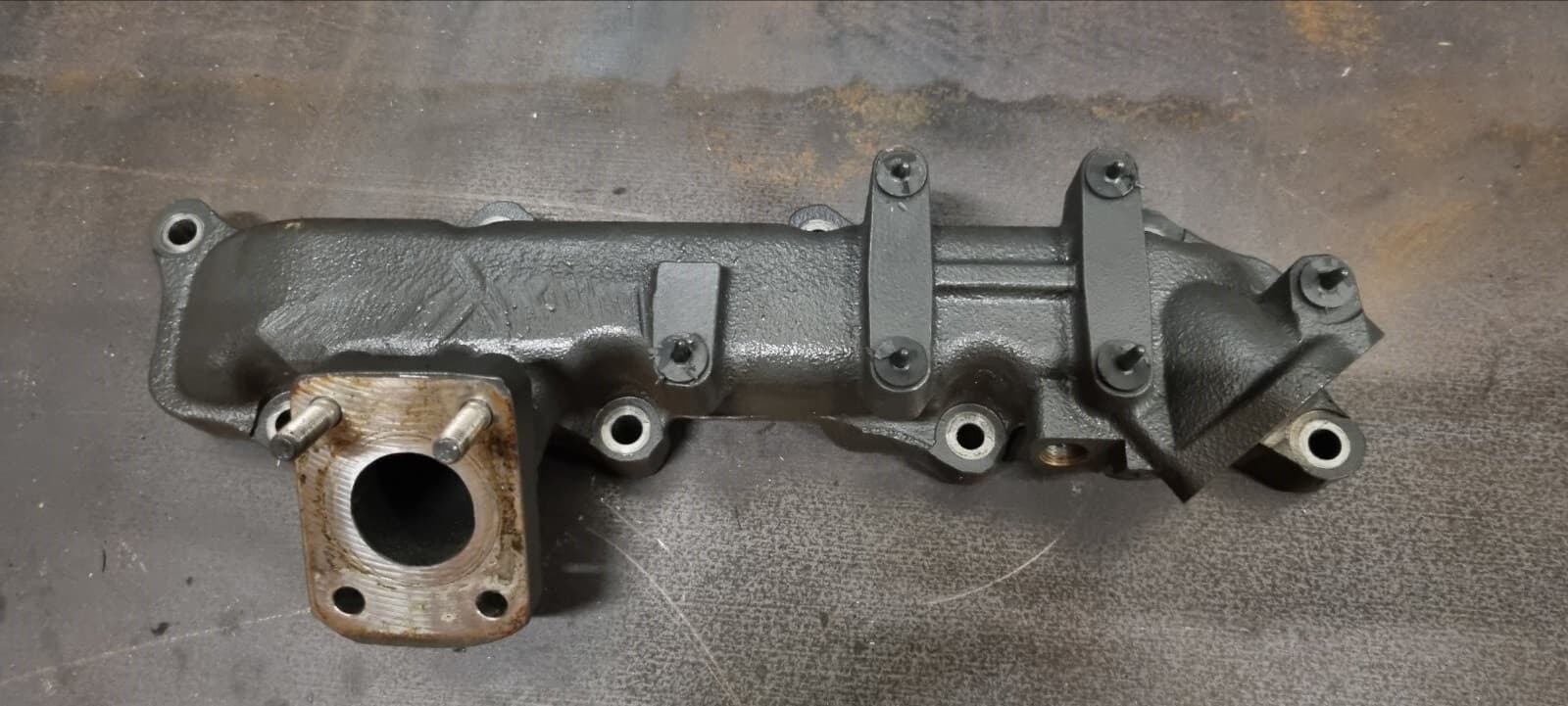 5801546385 Intake manifold F5H FPT NEW takeoff