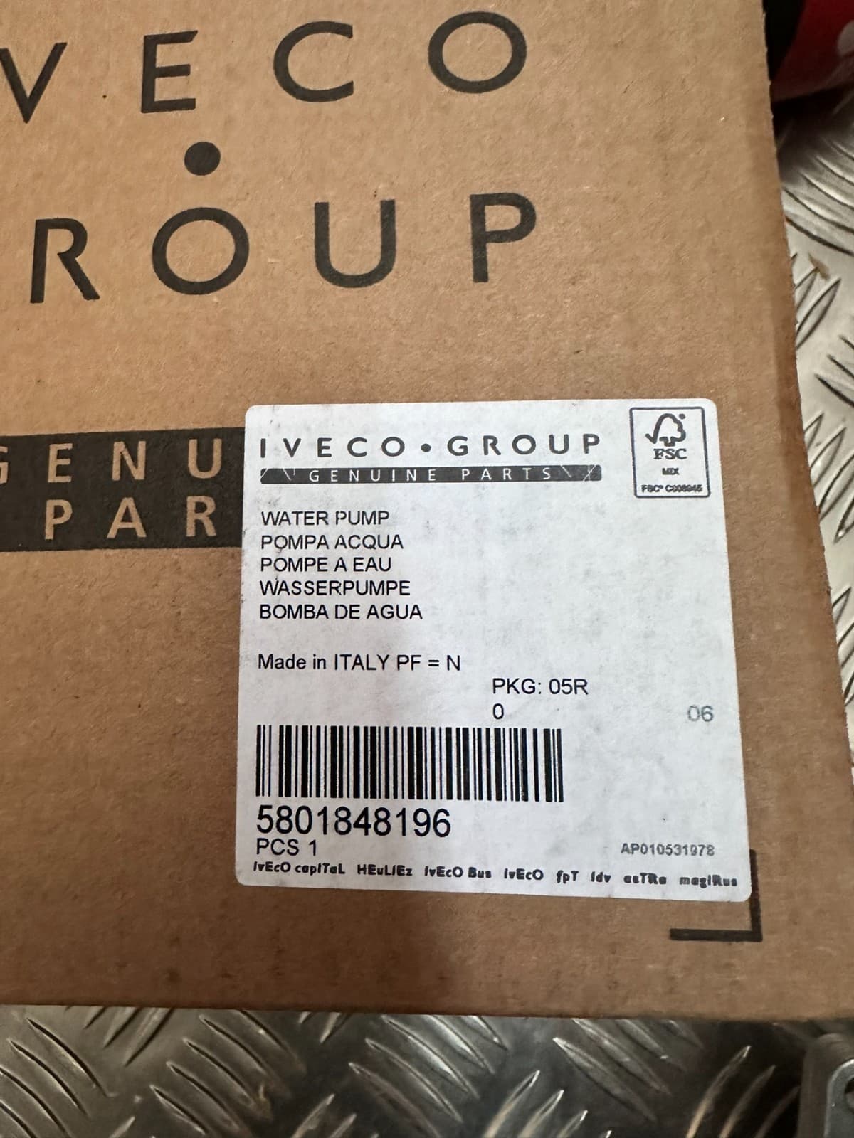 5801848196 Water pump NEW FPT CNH