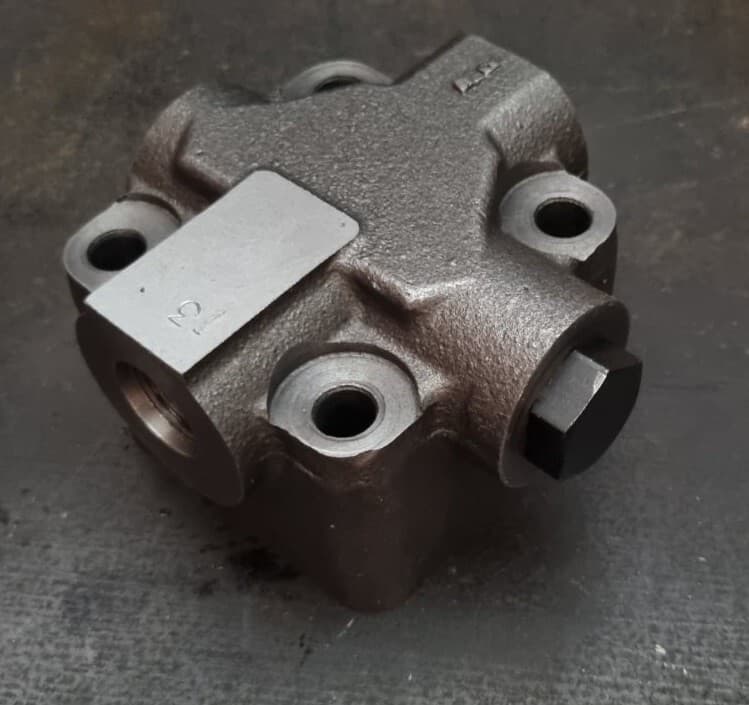 1U3515 - COVER for Caterpillar (CAT)