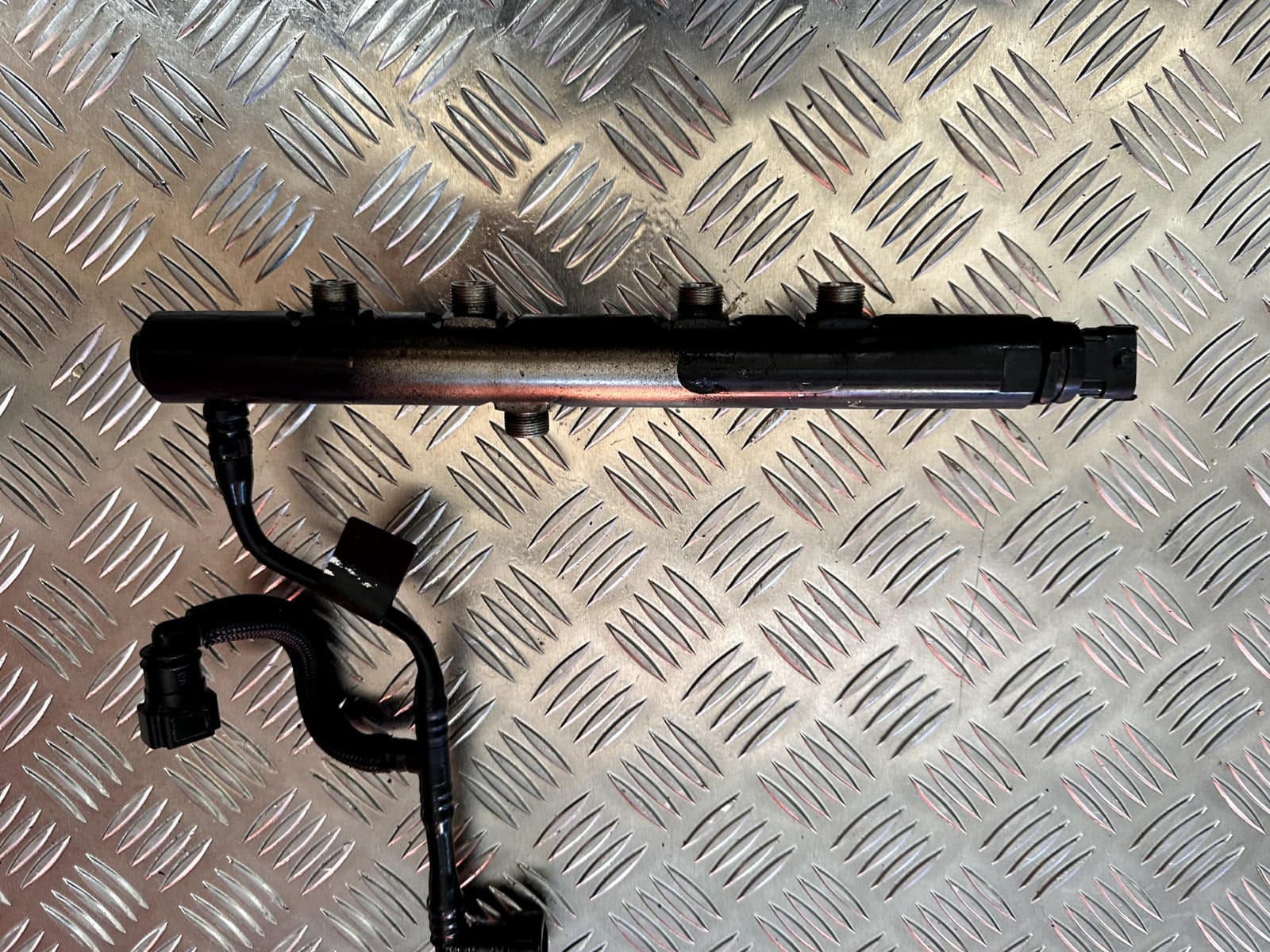 HYDRAULIC CYLINDER RAIL 5801470105 FPT F5H With sensor 5801474160