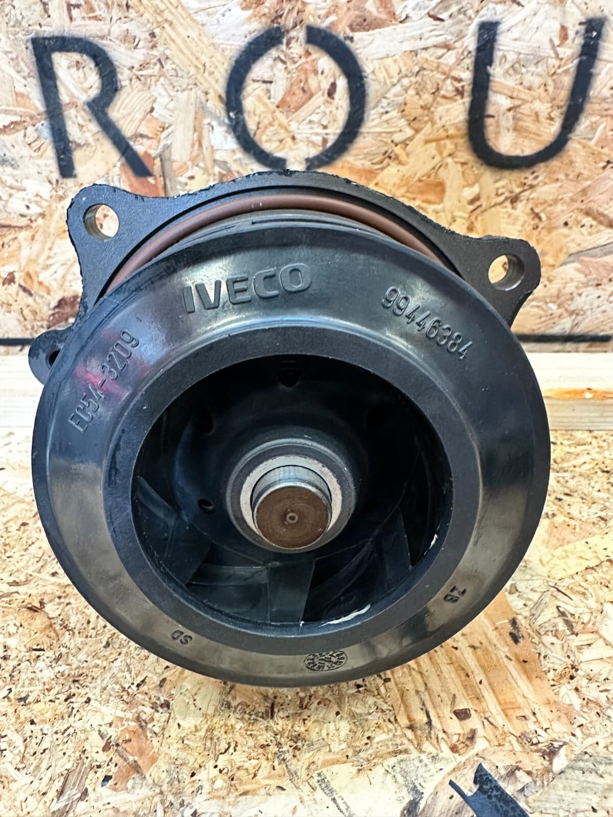 504361543 99446384 5802784829 Water pump Cursor 9 FPT
