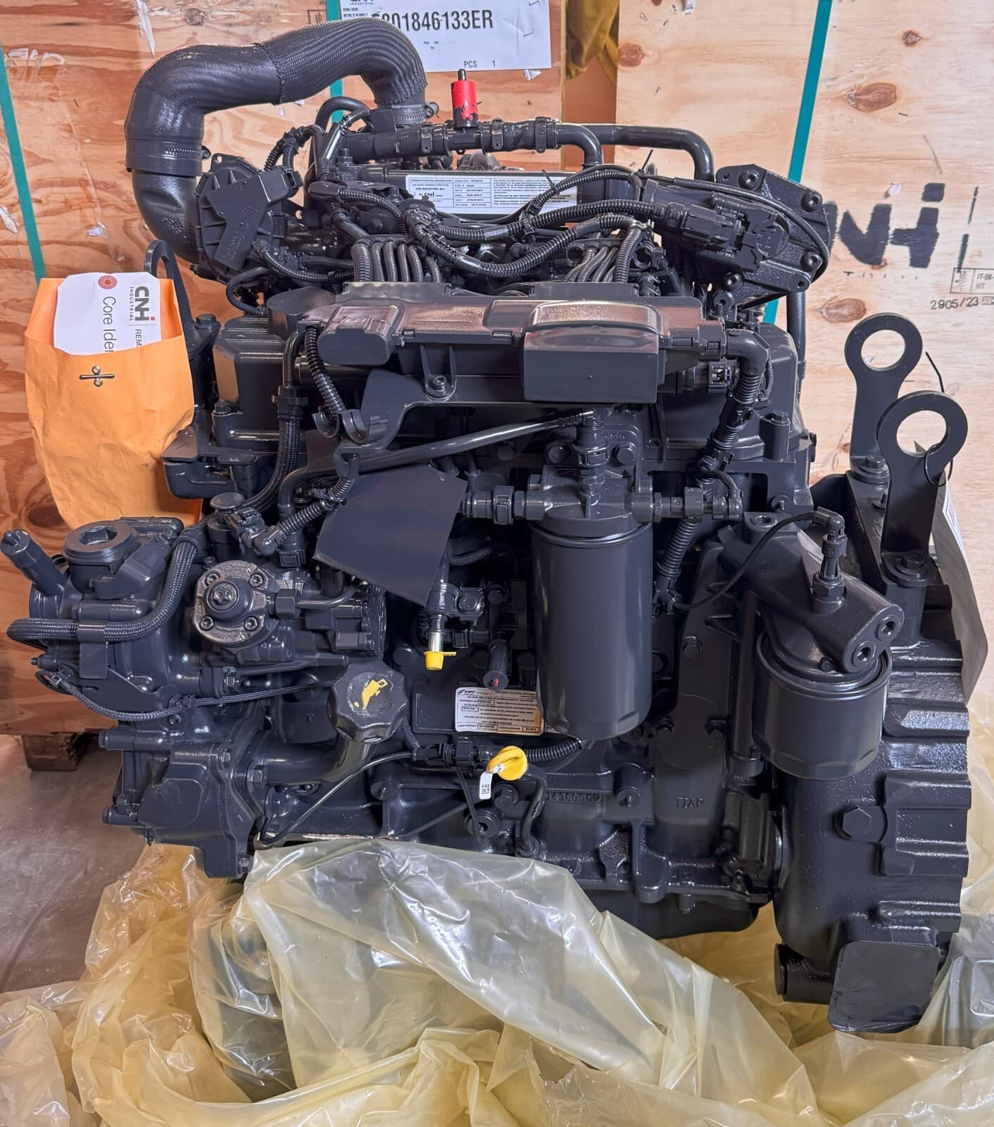 CNH Reman FPT Industrial F5HFL463 Complete engine for CASE New Holland equipment